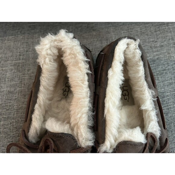 Ugg Dakota Moccasin Slippers Womens Size 6 Suede Leather Shoes Brown She… - Picture 7 of 9
